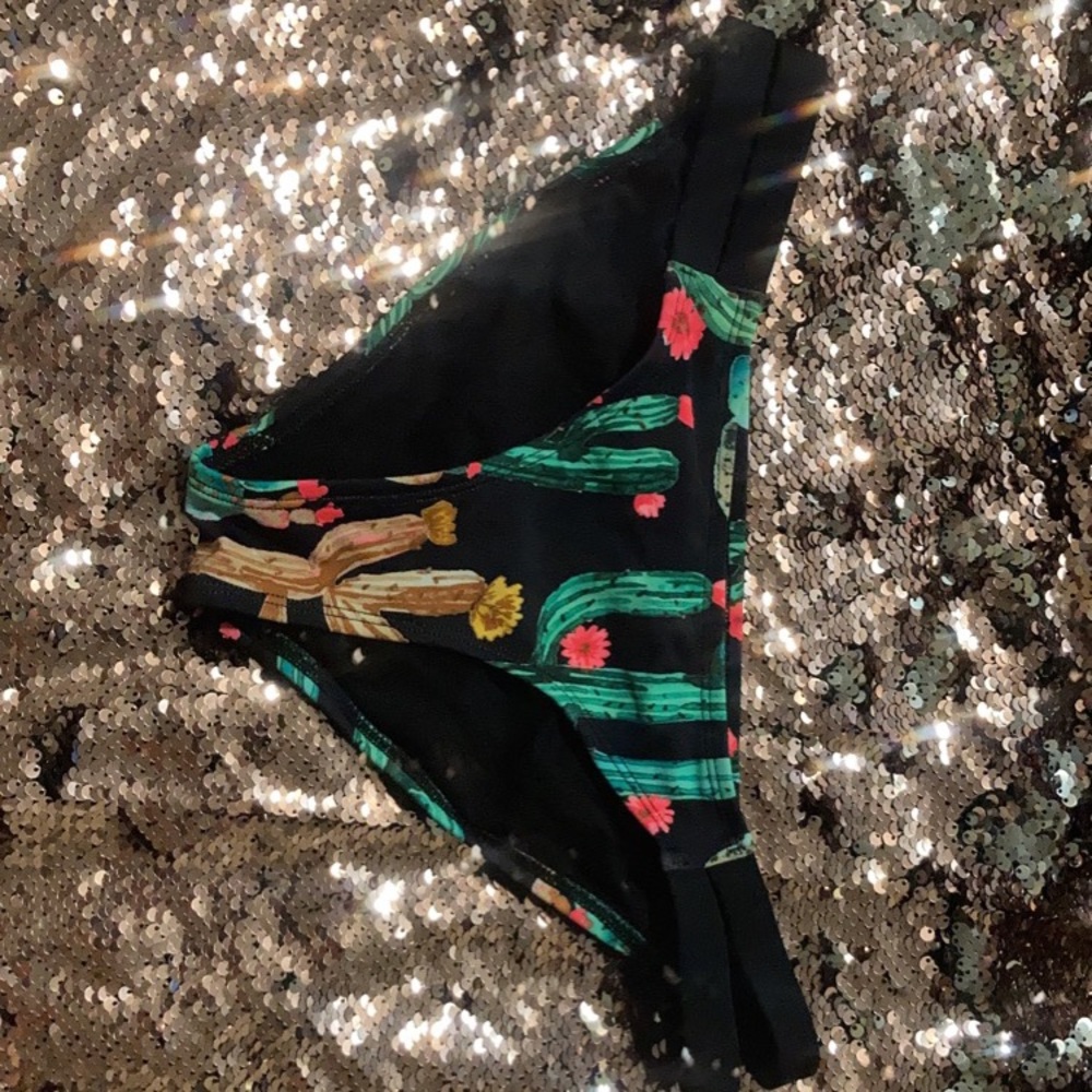 Eidon bikini bottoms